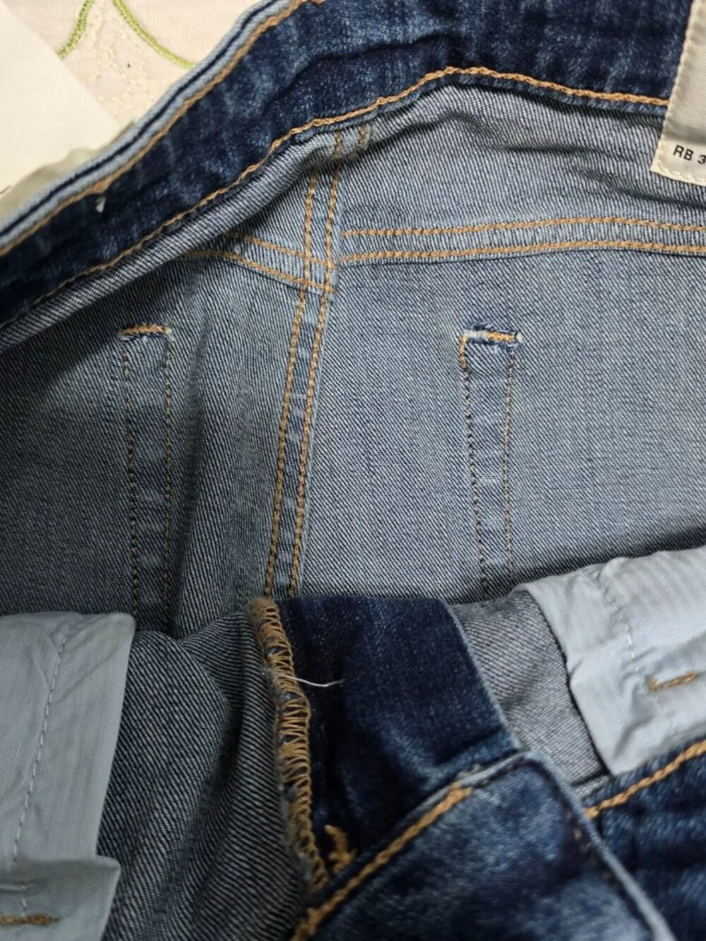 rag & bone rb3 athletic jean in bain wash | 32x30 | Men's